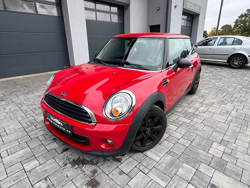 Mini One (2011) 1.6 16V - fotka 2 z 25