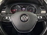 Volkswagen Passat (2016) 2.0 TDI, Tempomat - náhled 18