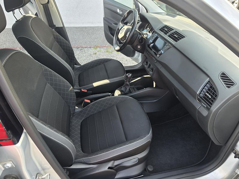 Škoda Fabia 1.0 TSI 46tkm - fotka 13 z 18