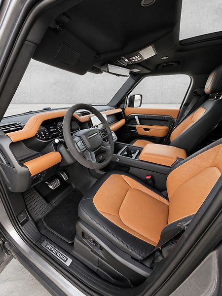 Land Rover Defender 110 D300 3,0 HSE X-Dynamic DPH - fotka 5 z 33