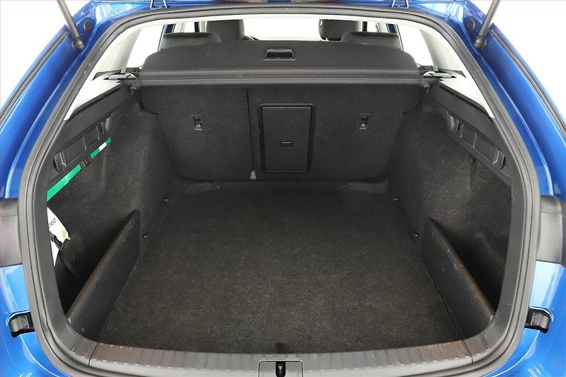 Škoda Octavia (2021) Ambition 2.0 TDI, ČR,1.maj - fotka 11 z 14