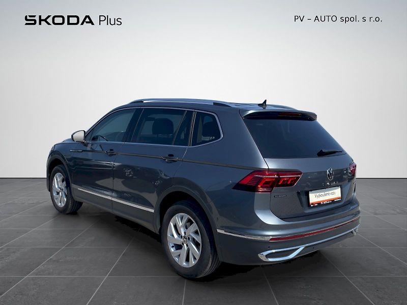 Volkswagen Tiguan Allspace (2023) 2.0 TDI 110 kW 4MOTION DSG Ele - fotka 27 z 34