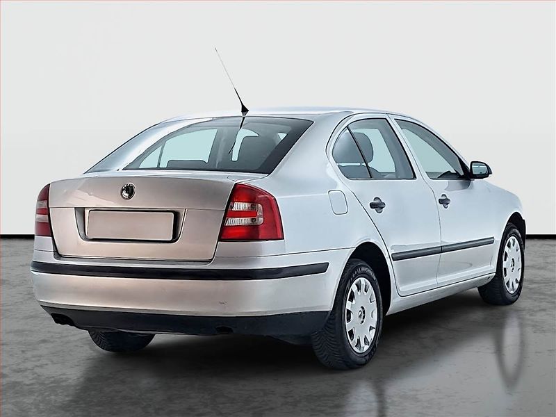 Škoda Octavia (2008) 1.8 TSI, po STK, zamluveno - fotka 5 z 13