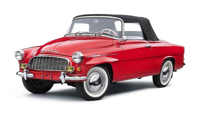 Škoda 450 s Miss USA 1957 Charlottou Sheffieldovou.