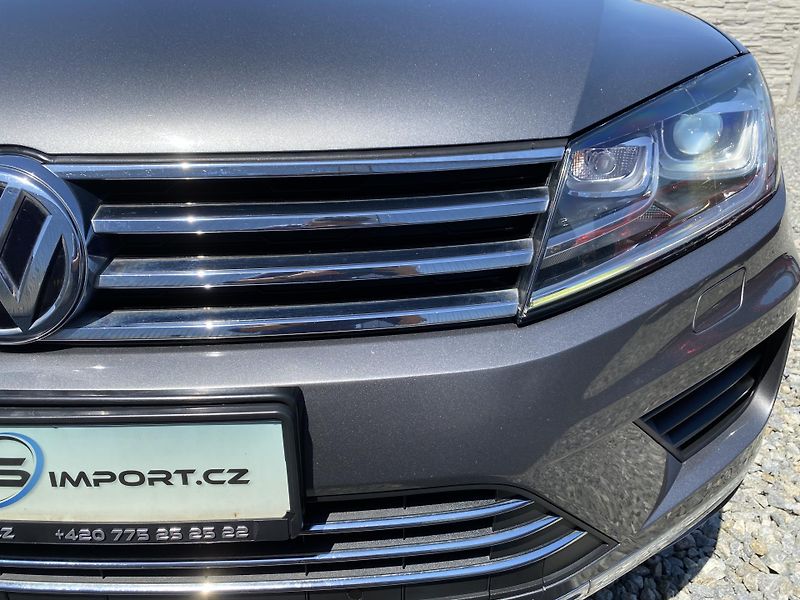 Volkswagen Touareg 3.0TDi 4x4 FL 2017 ELEGANCE 1A - fotka 76 z 176
