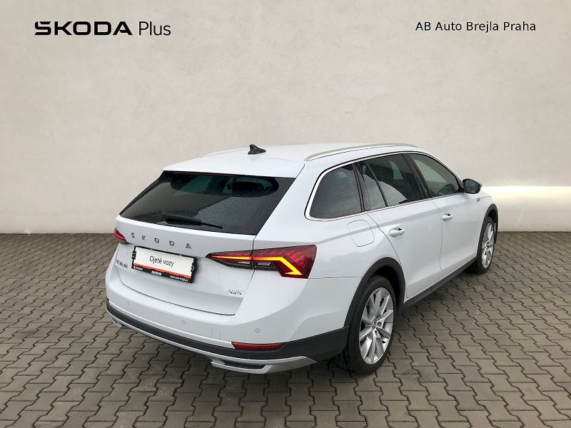 Škoda Octavia (2022) COM SCO TD 110/2.0 A7F - fotka 2 z 29