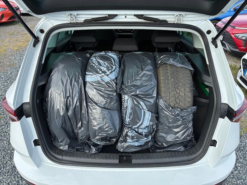 Škoda Karoq (2022) STYLE 1.5TSI 110kW TAŽNÉ DPH  - fotka 6 z 11