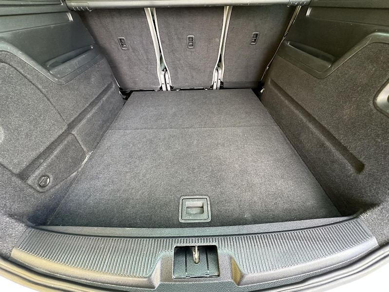 Volkswagen Sharan (2010) DSG 2.0TDI/125kW*5.Míst*1.Maj. - fotka 29 z 38