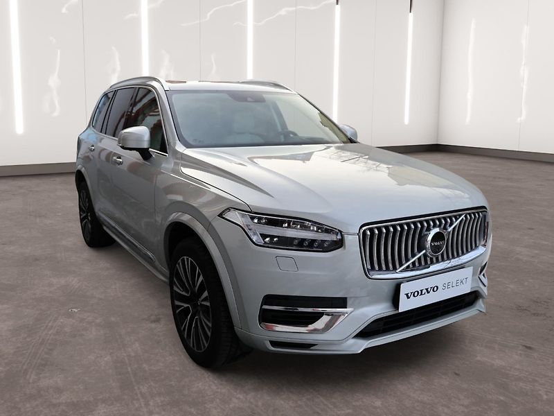 Volvo XC90 (2021) T8 AWD Plug-in Hybrid - fotka 5 z 25