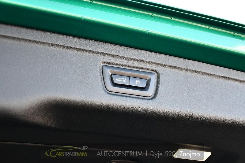 BMW M3 COMP.HUD H/K CARBON CERAMIC ČR - fotka 56 z 62