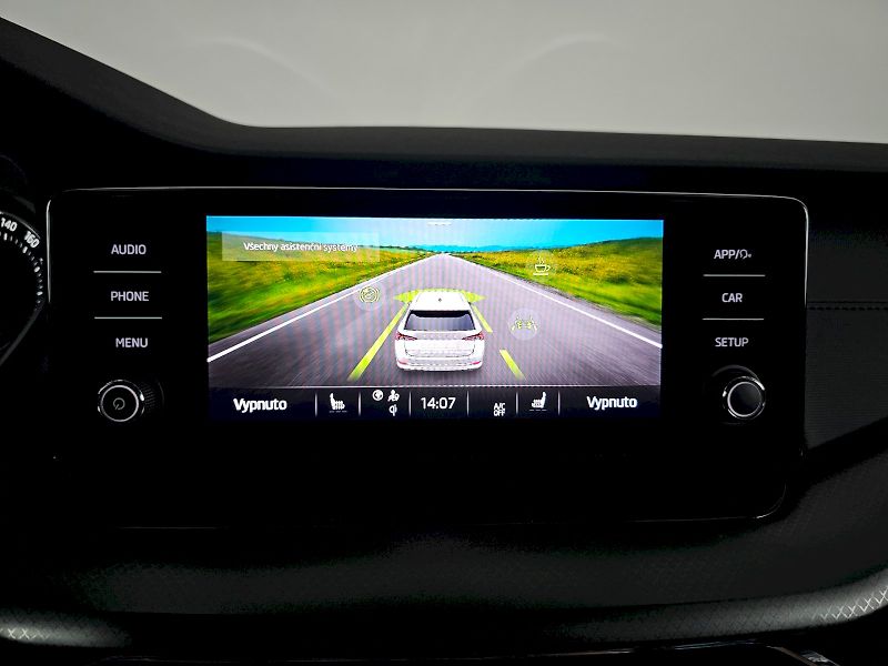 Škoda Octavia (2023) Combi 2.0TDI 85kw AMBITION - fotka 13 z 27