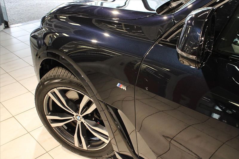 BMW X7 xDrive40d M Sport Pro ExeDrPro - fotka 8 z 44