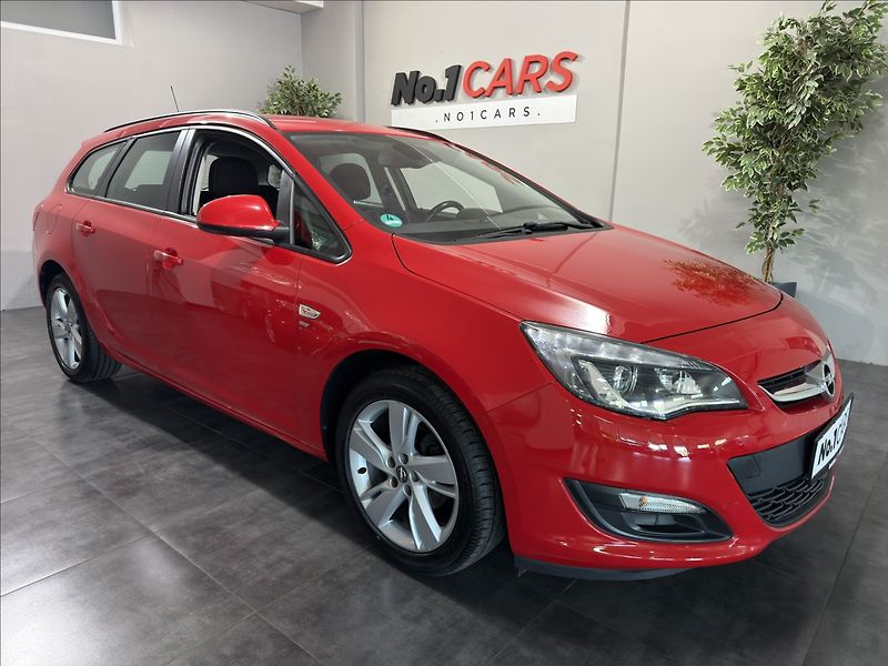 Opel Astra 1,4   T SPORT ENERGY BI-XENON - fotka 2 z 38