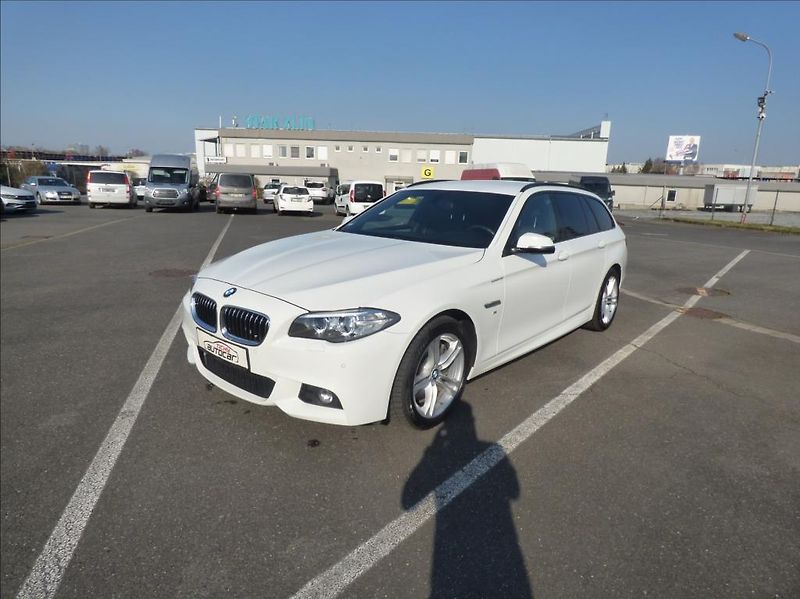 BMW Řada 5 2,0 525xd  M-Paket - fotka 1 z 42