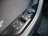 Škoda Superb 2,0 TDI SportLine Kamera ACC - náhled 10