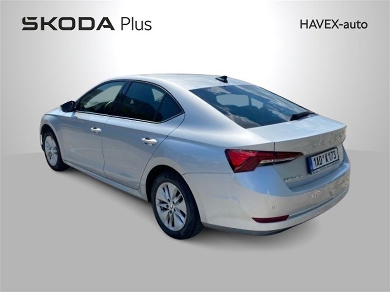 Škoda Octavia (2024) 1.5 TSI Ambition - fotka 2 z 5