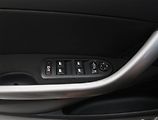 Peugeot 308 (2011) 1.6 HDi, Tempomat - náhled 18
