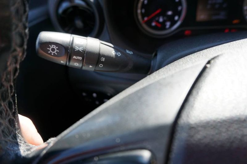 Hyundai i10 (2022) 1.MAJ. NOVÉ V ČR - fotka 25 z 30