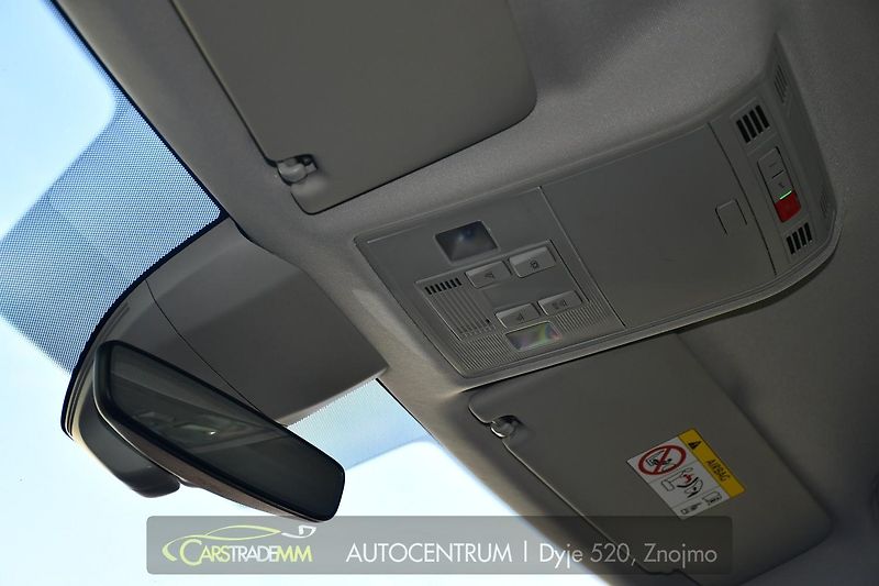 Škoda Kodiaq 2.0TDi 4X4 ACC LED NAV CARPLAY - fotka 46 z 54