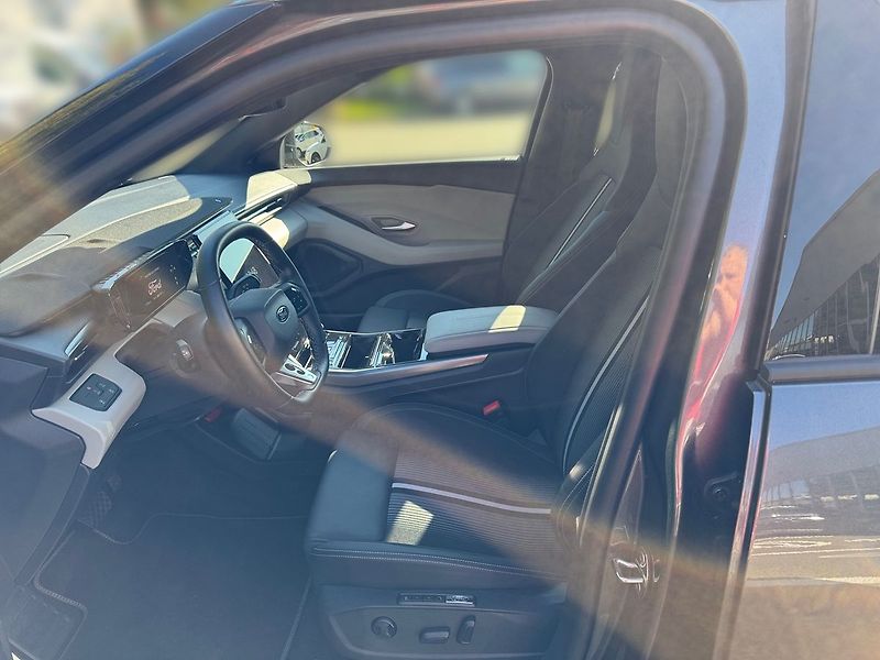 Ford Capri CZ AWD plná výbava ZÁRUKA od F - fotka 7 z 17