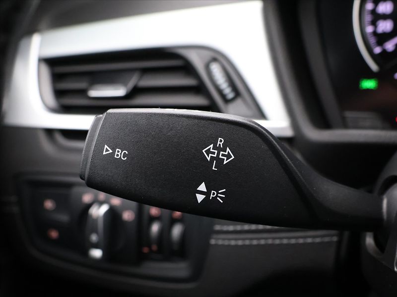 BMW X1 2,0 D 110KW XDRIVE CZ - fotka 19 z 34