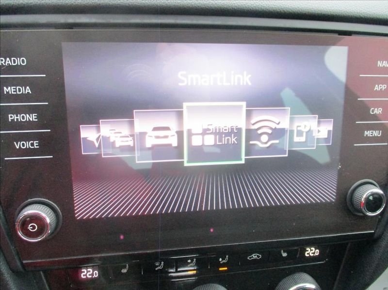 Škoda Octavia 2,0 TDI, Style,DSG,ZAMLUVENO, - fotka 25 z 47