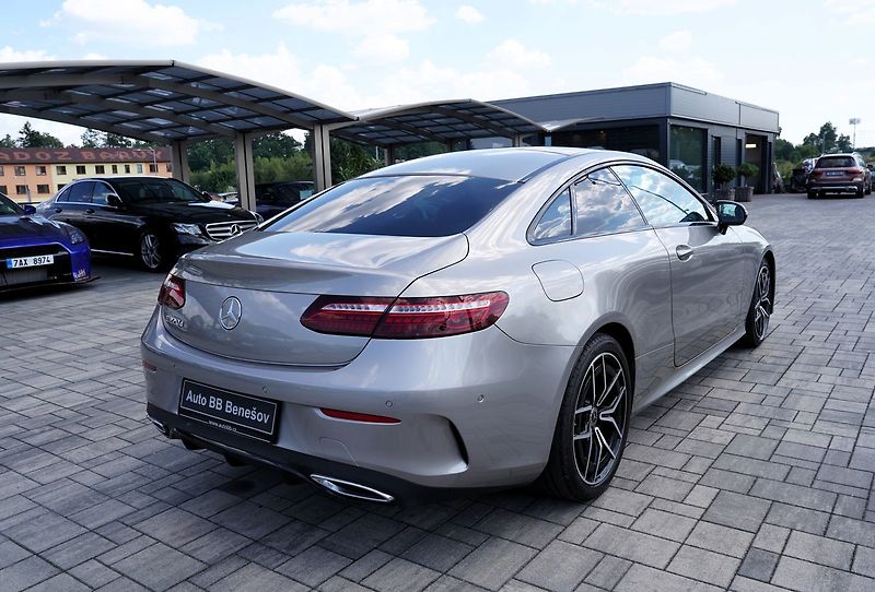 Mercedes-Benz Třídy E E 220d AMG Avantgarde/195 PS - fotka 6 z 41