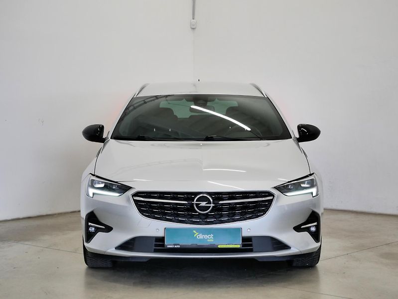 Opel Insignia - fotka 4 z 26