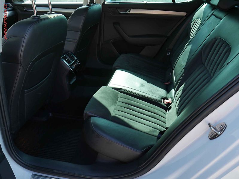 Škoda Superb (2016) 2.0TDi, ČR, Style - fotka 10 z 21