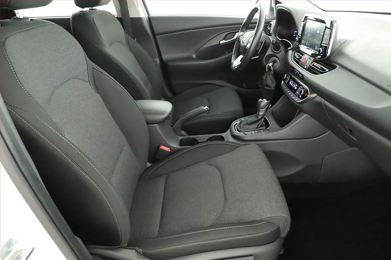 Hyundai i30 (2021) 1.5 T-GDI MHEV, Automat, ČR - fotka 7 z 20