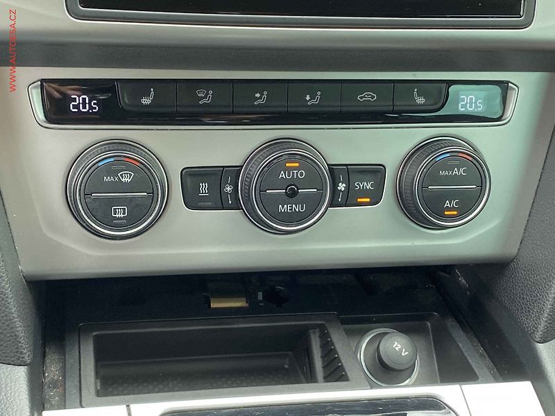 Volkswagen Passat (2016) 2.0 TDi, Comfort, DSG, LED - fotka 16 z 20