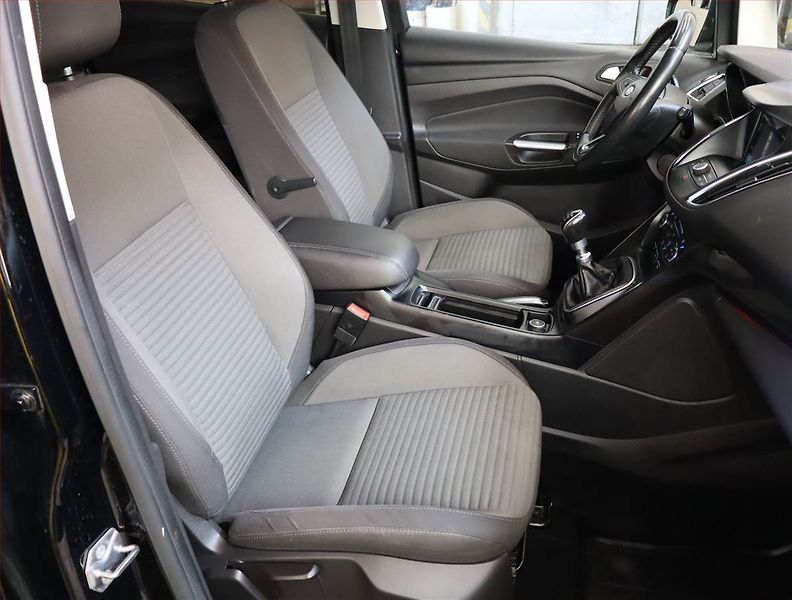 Ford C-MAX (2016) 2.0 TDCi, Serv.kniha, Navi - fotka 9 z 22