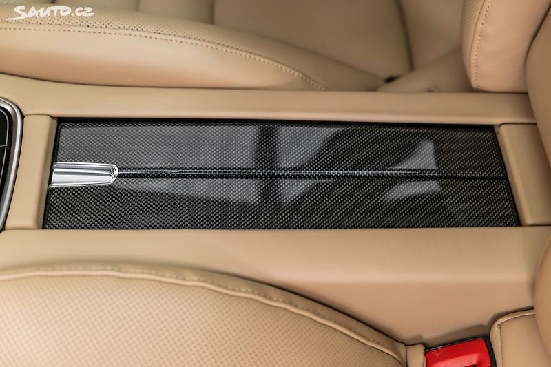 Porsche Panamera Turbo S E-Hybrid*CZ*záruka - fotka 25 z 41