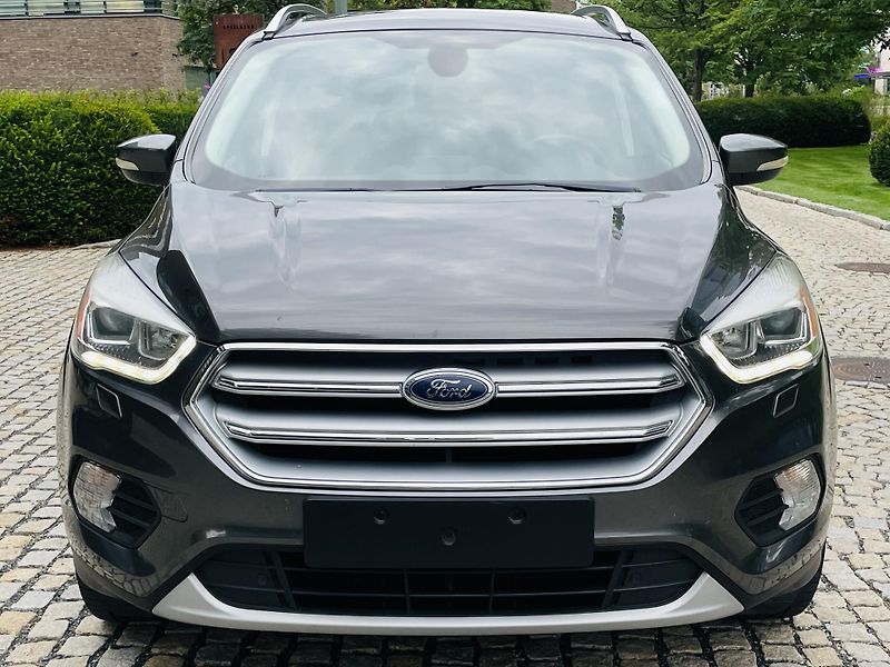 Ford Kuga 2.0TDCi MAN FACELIFT SERVISKA - fotka 7 z 45