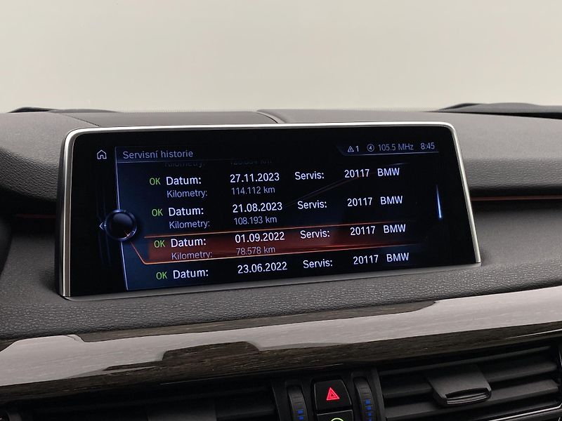 BMW X5 XDRIVE 30d AUT CZ - fotka 57 z 65