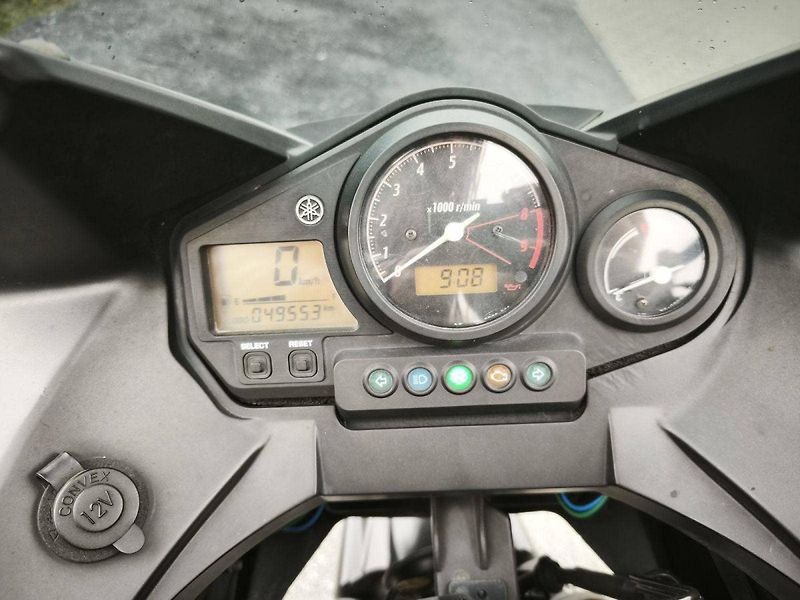 Yamaha TDM 900 (2003) - fotka 14 z 16