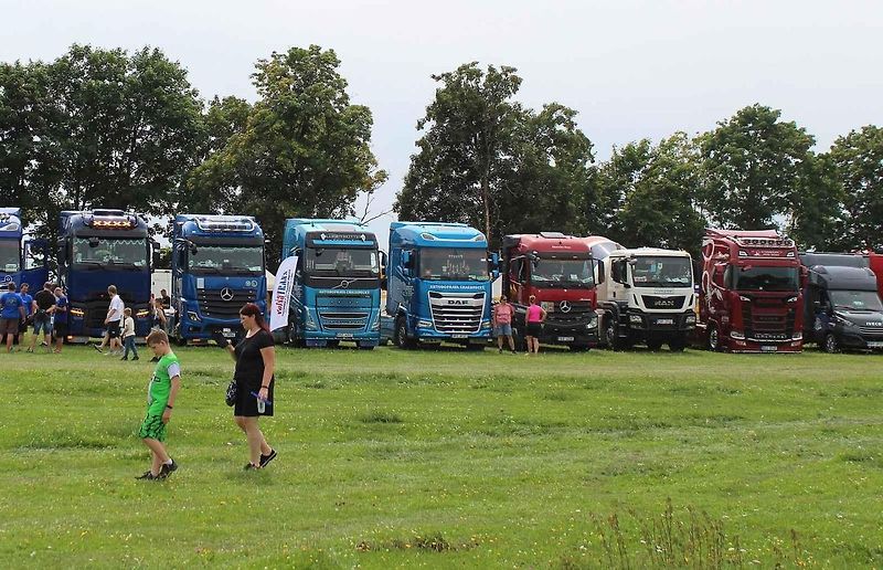 Unikátní Škoda RTO 706 – přepravník plachetnic.