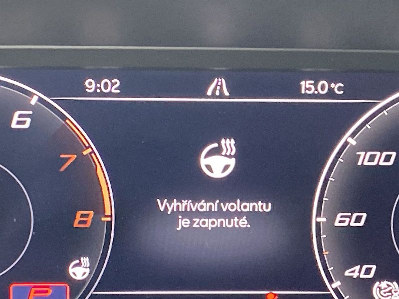 Cupra Formentor (2023) 1.5 TSI DSG - fotka 27 z 39