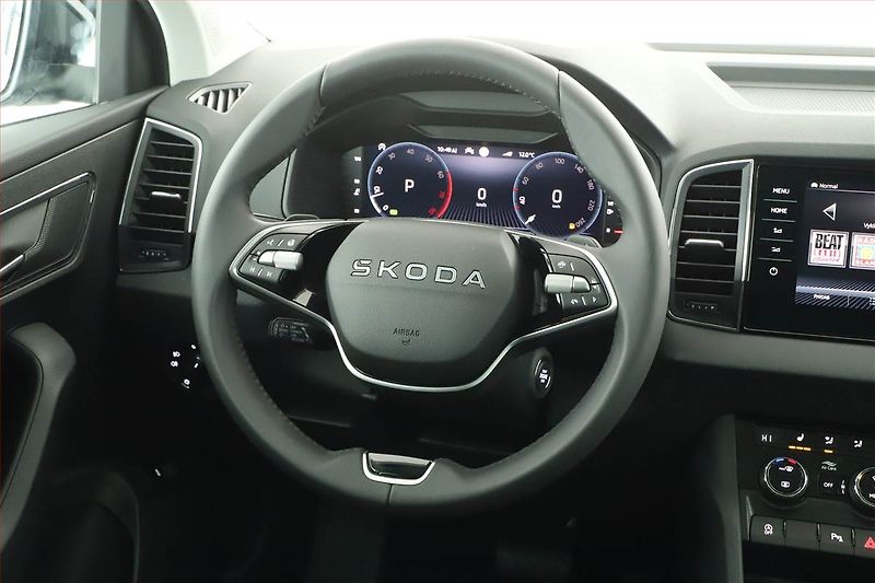 Škoda Karoq (2025) 1.5 TSI, Top Selection, AT, AC - fotka 14 z 17
