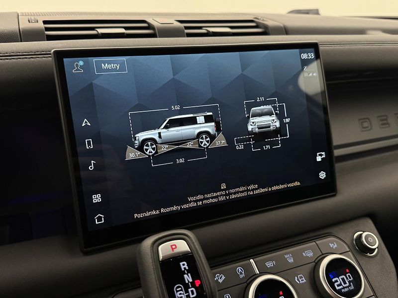 Land Rover Defender 110 D300 X-DYNAMIC SE - fotka 44 z 47