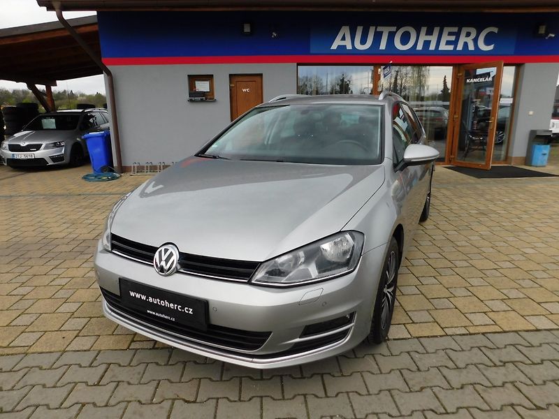 Volkswagen Golf (2016) VII KOMBI 2.0 TDi - fotka 1 z 33