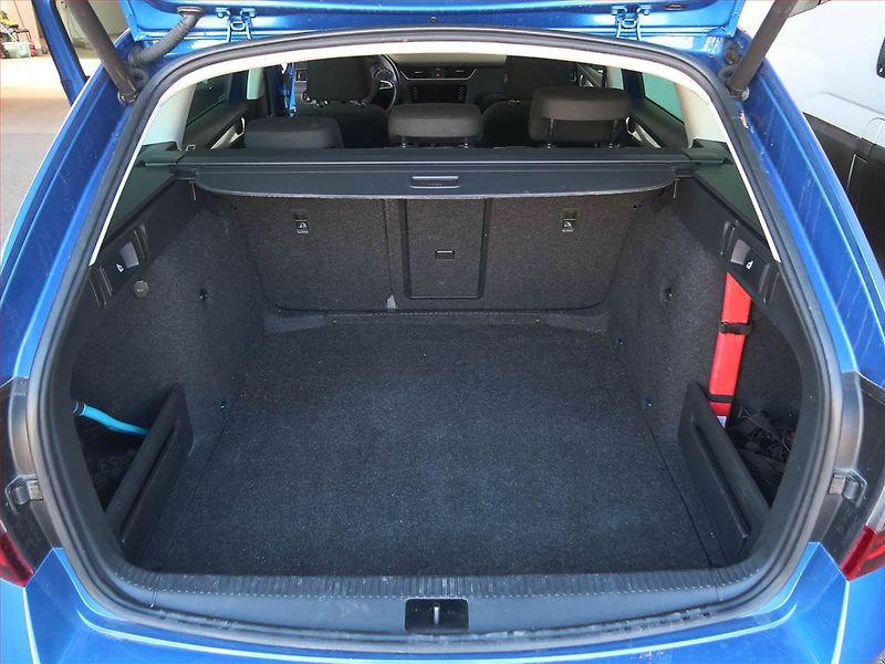 Škoda Octavia (2020) Style 1.5 TSI, Tempomat - fotka 14 z 16
