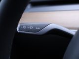 Tesla Model Y Long Range AWD 75kWh SoH 90% - náhled 15