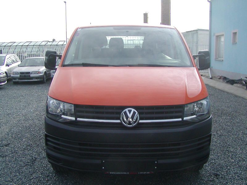 Volkswagen Transporter (2019) 2.0TDCi, TEMP,KLIMA,VÝB STAV - fotka 8 z 69