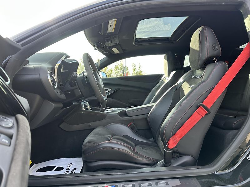 Chevrolet Camaro (2018) Chevrolet Camaro 2018 - fotka 9 z 17