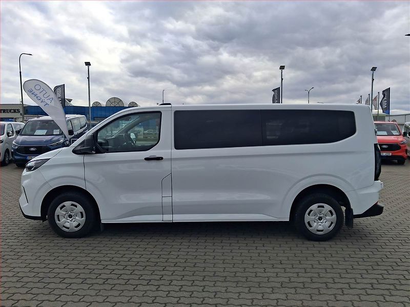 Ford Transit Custom (2024) Trend 2.0 EcoBlue, Bus, 9Míst - fotka 3 z 13