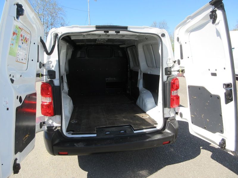 Citroën Jumpy 2,0BlueHDi 150PS  LONG - fotka 6 z 18