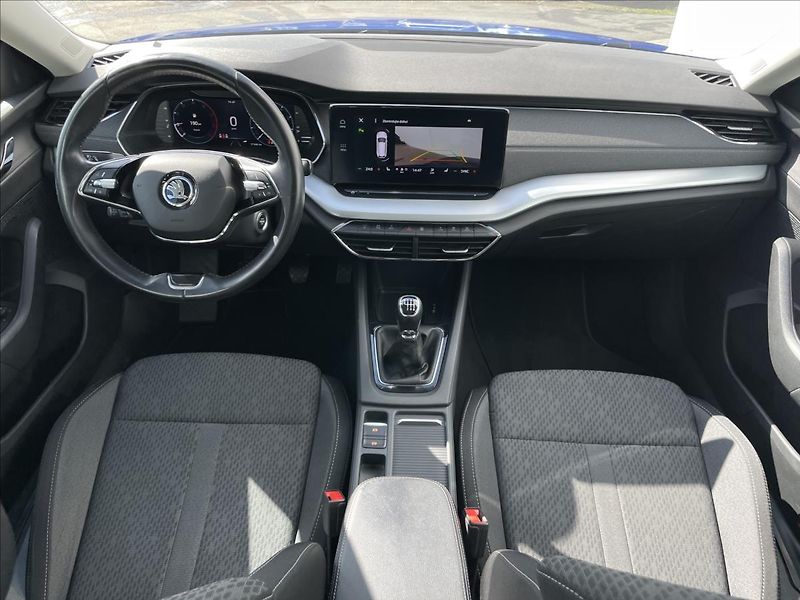 Škoda Octavia 2,0 TDI Combi Style Plus ACC - fotka 6 z 23