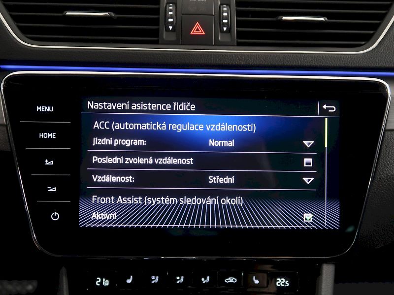 Škoda Superb (2019) STYLE 2.0TDI 140KW 4x4 DSG WEB - fotka 25 z 42
