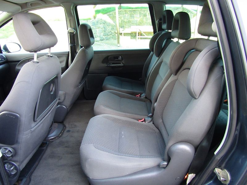 Volkswagen Sharan (2004) 1.9 TDI 85kW 7 SEDADEL - fotka 21 z 35